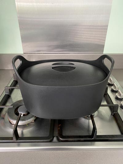 Cast Iron Casserole Pot